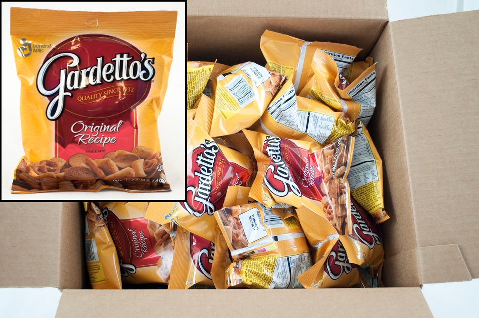 Gardettos Original Recipe Snack Mix - 1.75 oz. bag, 60 per case