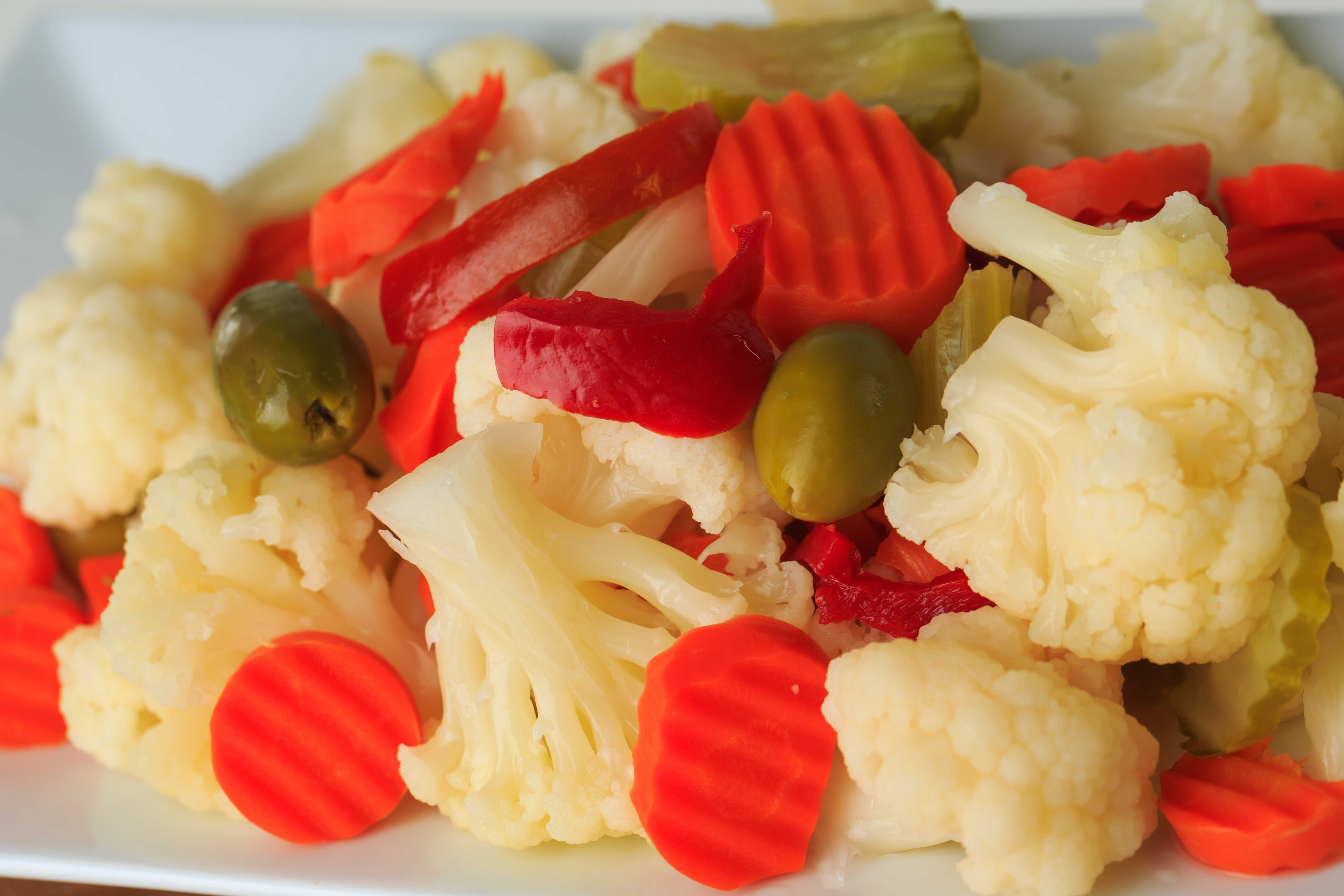 Gambinos Giardiniera, 1 Gallon.