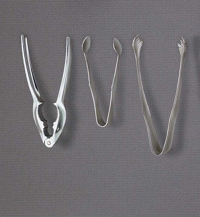 World Tableware Windsor Collection Ice Tongs, 6 inch Length.