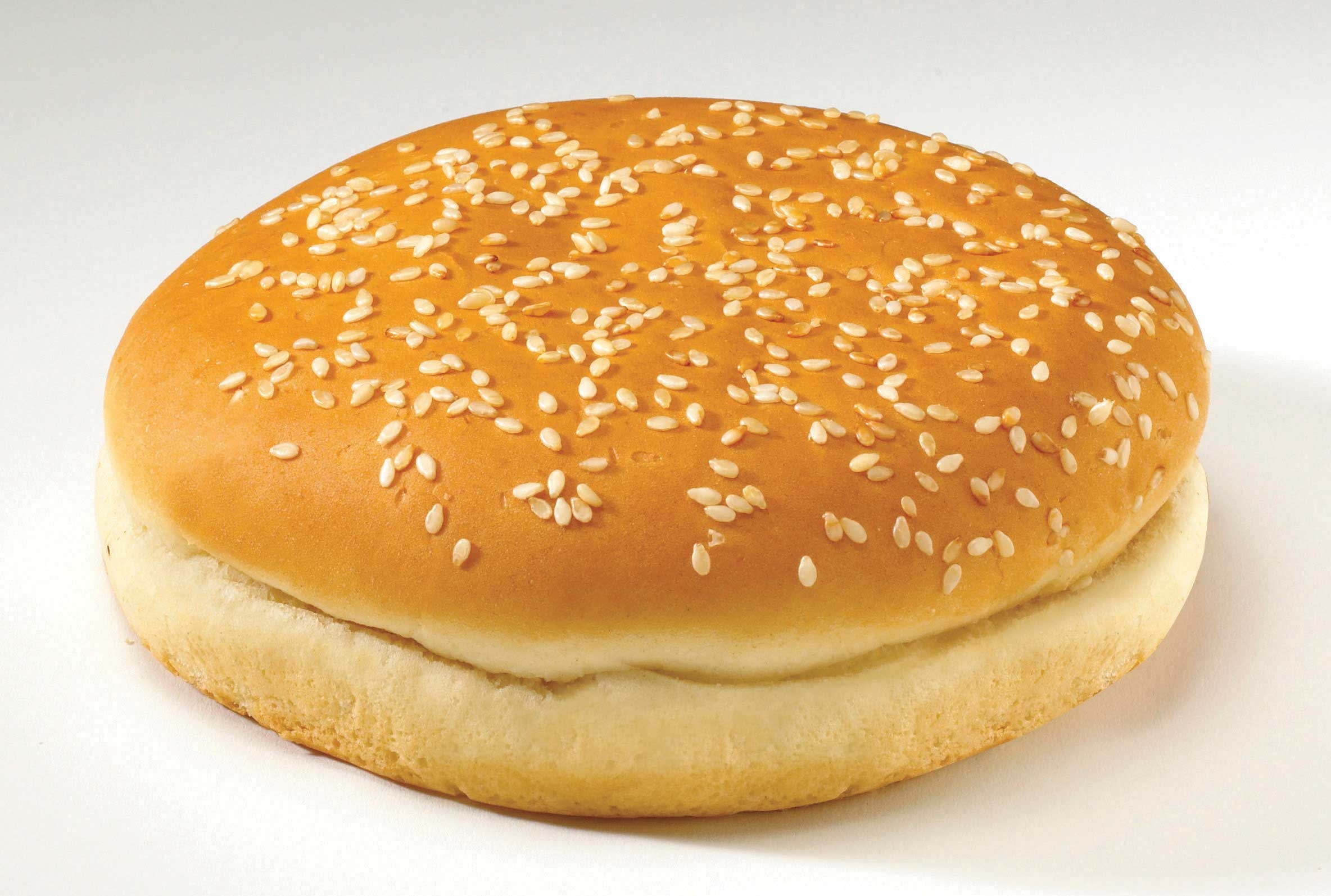 Flowers Foods European Bakers Sliced Sesame Hamburger Bun, 5 inch - 8 per pack -- 8 packs per case.
