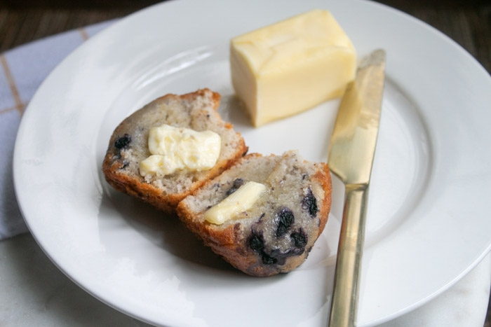 Otis Spunkmeyer Delicious Essentials Wild Blueberry Muffin, 2.25 Ounce -- 96 per case.