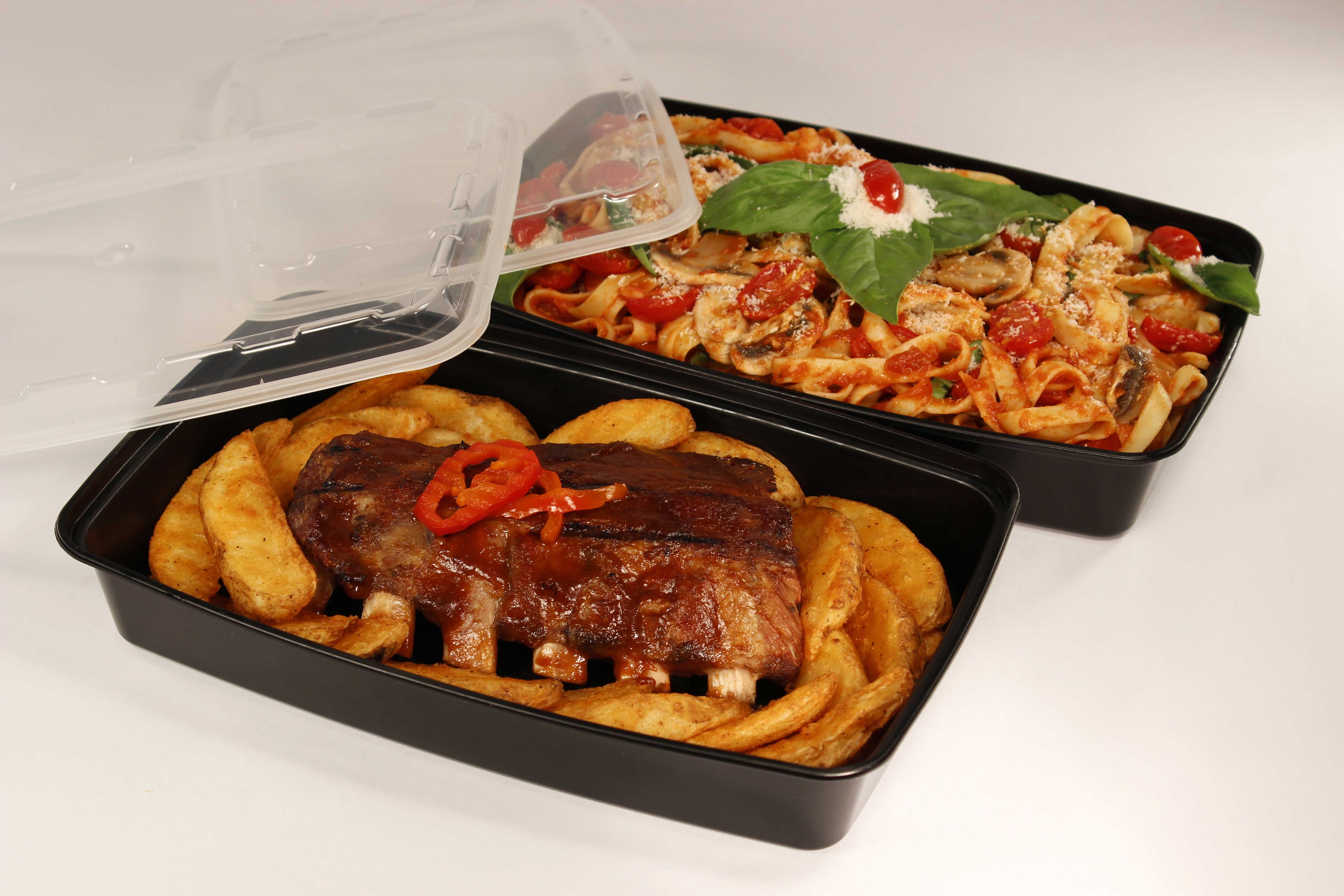 Cubeware Rectangular Black Reusable Plastic Microwavable Food Container with Clear Lid Set, 48 Ounce -- 100 set per case.