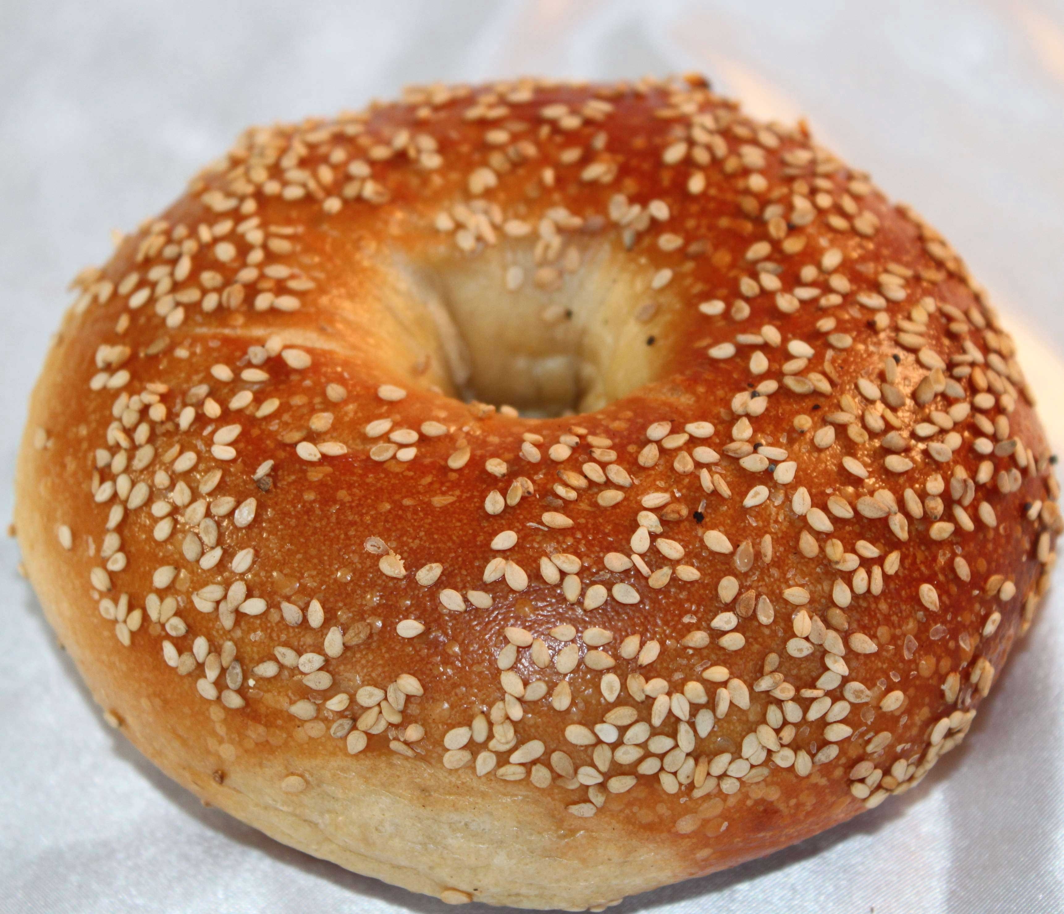Davidovich Sesame Bagel, 5.25 Ounce -- 60 per case