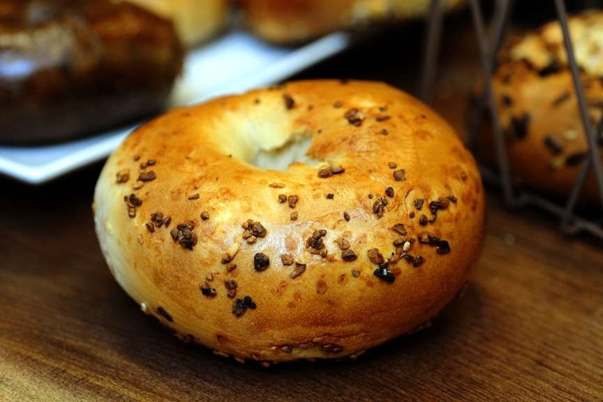 Davidovich Garlic Bagel, 5.25 Ounce -- 60 per case