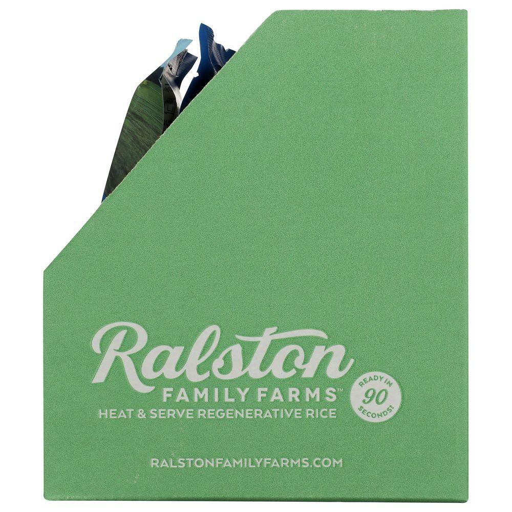 Product gallery 320834409