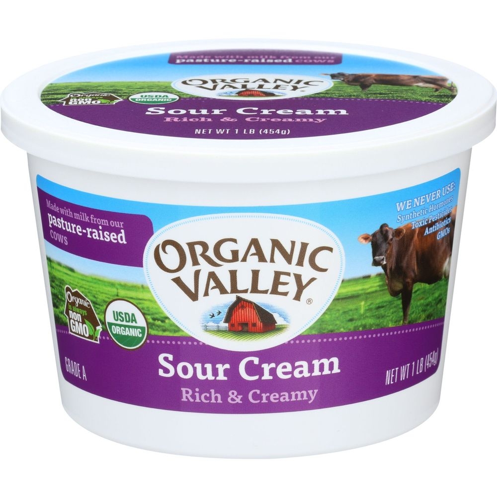 Organic Valley Organic Rich and Creamy Sour Cream, 16 Ounce -- 6 per case