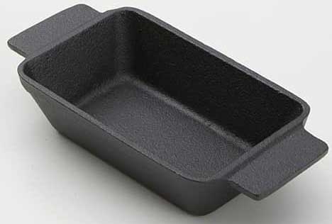 American Metalcraft Rectangular Cast Iron Mini Pot with Handle, 5 3/8 x 3 5/8 x 1 1/2 inch